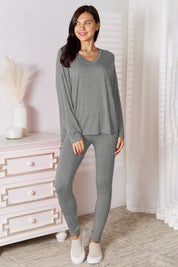 Deep Breaths Bamboo Lounge Set