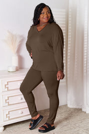 Deep Breaths Bamboo Lounge Set