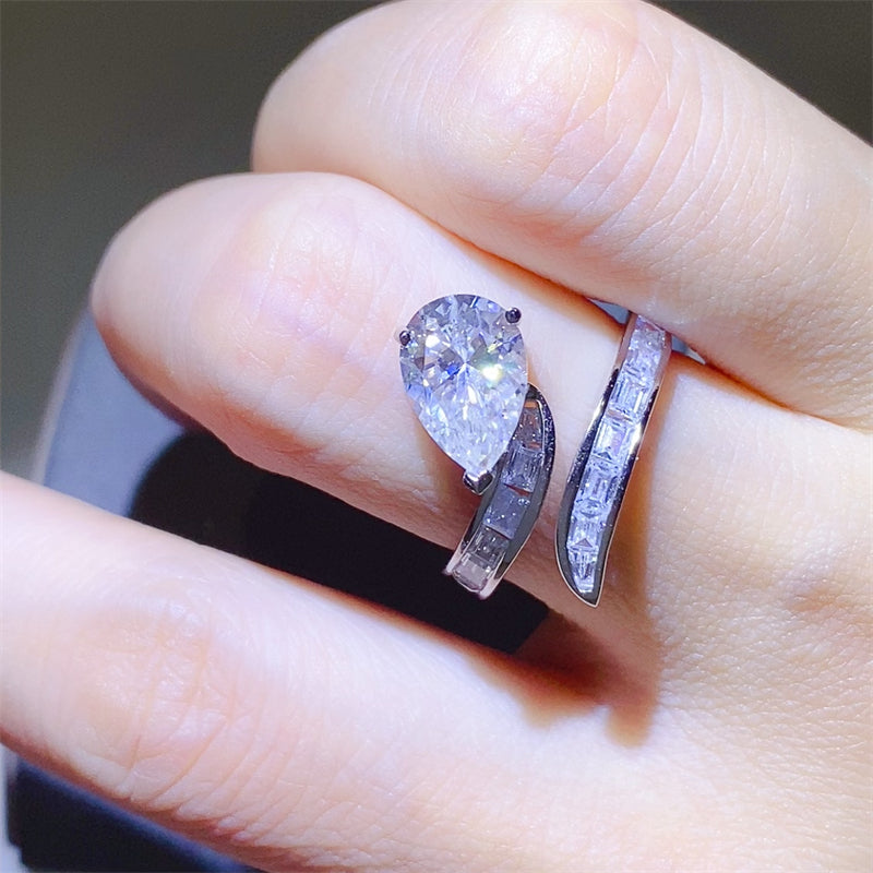 Serpentine 3 Carat Moissanite 925 Sterling Silver Bypass Ring