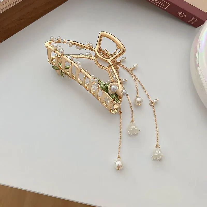 Kwan Yin Imitation Pearl Flower Decor Charm Hair Claws Claw Clip Hair Accessory