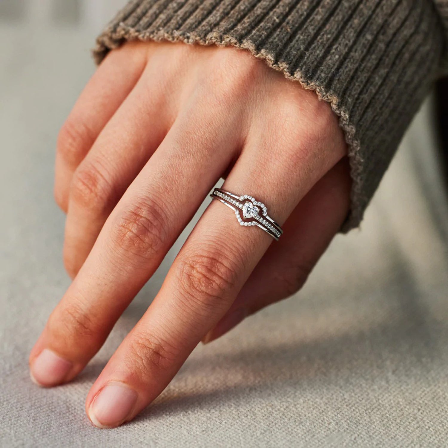 925 Sterling Silver Inlaid Nesting Zircon Heart Ring Set